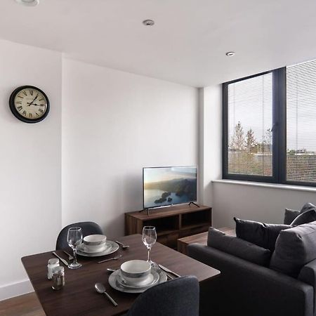 Stay Zeni, Alexandra Rise Manchester Chic Studio ภายนอก รูปภาพ