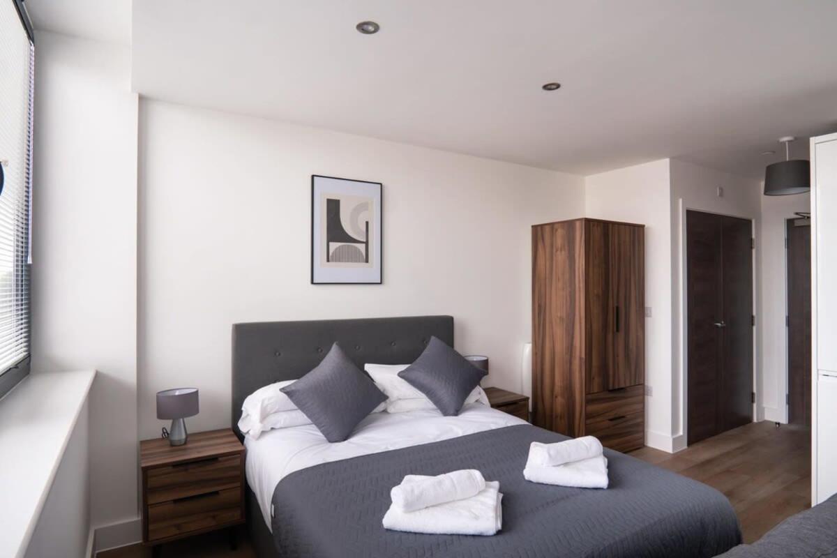 Stay Zeni, Alexandra Rise Manchester Chic Studio ภายนอก รูปภาพ